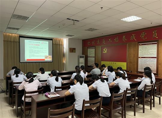球王会电竞官方官网,球王会（中国）
组织参加疫情常态化下建筑企业经营管理风险管控培训
